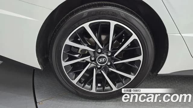 2020 Hyundai Sonata (DN8) 2.0 LPG Sold VIN KMHL341DBLA046527 – dashboard 2020 Hyundai Sonata (DN8) 2.0 LPG Sold VIN KMHL341DBLA046527 – dashboard