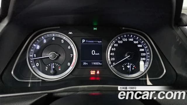 2020 Hyundai Sonata (DN8) 2.0 LPG(rental car) Sold VIN KMHL341DBLA047903 – trunk area 2020 Hyundai Sonata (DN8) 2.0 LPG(rental car) Sold VIN KMHL341DBLA047903 – trunk area
