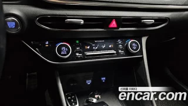 2020 Hyundai Sonata (DN8) 2.0 LPG(rental car) Sold VIN KMHL341DBLA060019 – rear exterior 2020 Hyundai Sonata (DN8) 2.0 LPG(rental car) Sold VIN KMHL341DBLA060019 – rear exterior