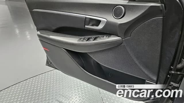 2020 Hyundai Sonata (DN8) 2.0 LPG(rental car) Sold VIN KMHL341DBLA060019 – undercarriage 2020 Hyundai Sonata (DN8) 2.0 LPG(rental car) Sold VIN KMHL341DBLA060019 – undercarriage