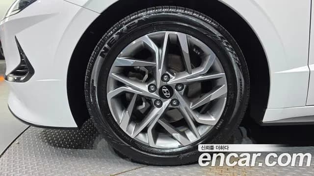2020 Hyundai Sonata (DN8) 2.0 LPG Sold VIN KMHL341DBLA102010 – side profile 2020 Hyundai Sonata (DN8) 2.0 LPG Sold VIN KMHL341DBLA102010 – side profile