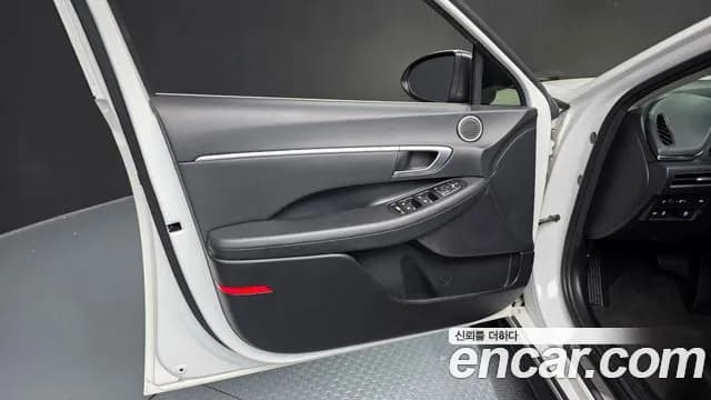 2021 Hyundai Sonata (DN8) 2.0 LPG(rental car) Sold VIN KMHL341DBMA122621 – undercarriage 2021 Hyundai Sonata (DN8) 2.0 LPG(rental car) Sold VIN KMHL341DBMA122621 – undercarriage