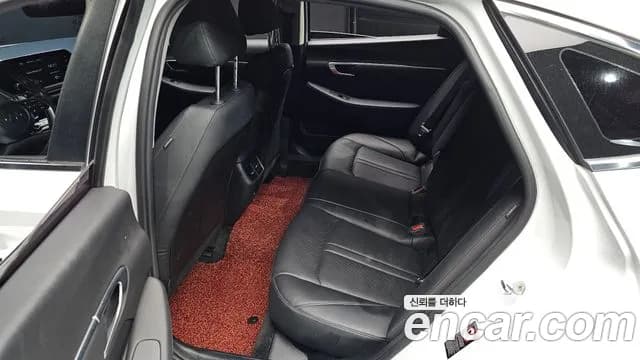 2021 Hyundai Sonata (DN8) 2.0 LPG(rental car) Sold VIN KMHL341DBMA130732 – interior seats 2021 Hyundai Sonata (DN8) 2.0 LPG(rental car) Sold VIN KMHL341DBMA130732 – interior seats
