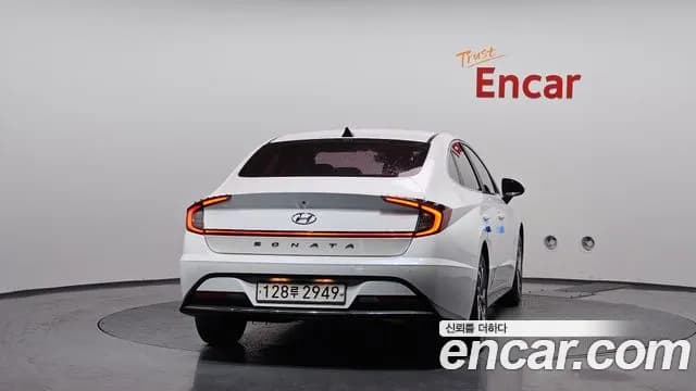 2021 Hyundai Sonata (DN8) 2.0 LPG(rental car) Sold VIN KMHL341DBMA130898 – rear exterior 2021 Hyundai Sonata (DN8) 2.0 LPG(rental car) Sold VIN KMHL341DBMA130898 – rear exterior