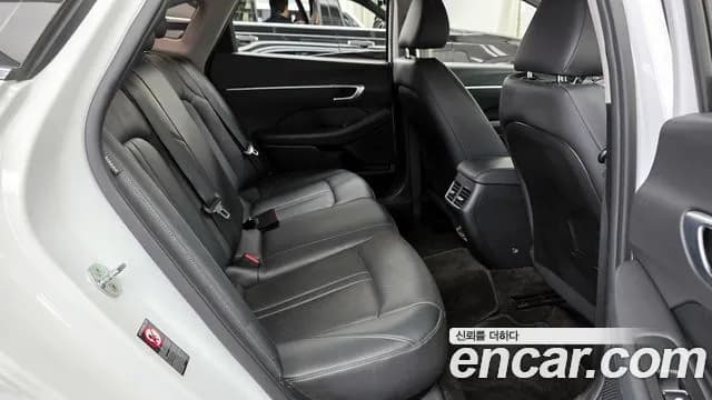 2021 Hyundai Sonata (DN8) 2.0 LPG(rental car) Sold VIN KMHL341DBMA141746 – undercarriage 2021 Hyundai Sonata (DN8) 2.0 LPG(rental car) Sold VIN KMHL341DBMA141746 – undercarriage