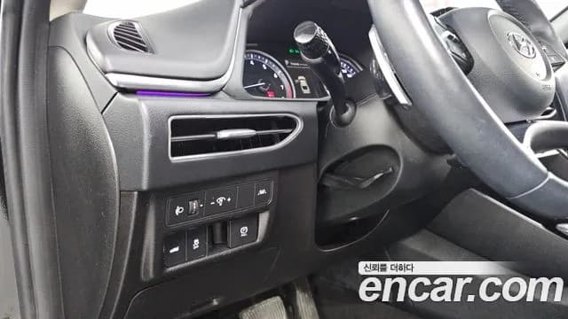 2022 Hyundai Sonata (DN8) 2.0 LPG(rental car) Sold VIN KMHL341DBNA190073 – exterior detail 2022 Hyundai Sonata (DN8) 2.0 LPG(rental car) Sold VIN KMHL341DBNA190073 – exterior detail