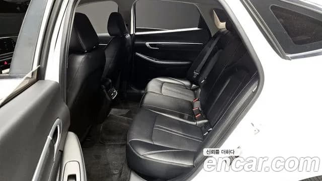 2022 Hyundai Sonata (DN8) 2.0 LPG(rental car) Sold VIN KMHL341DBNA197933 – trunk area 2022 Hyundai Sonata (DN8) 2.0 LPG(rental car) Sold VIN KMHL341DBNA197933 – trunk area
