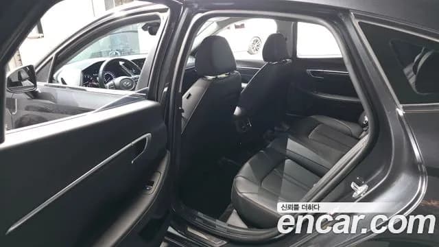 2022 Hyundai Sonata (DN8) 2.0 LPG(rental car) Sold VIN KMHL341DBNA205802 – exterior detail 2022 Hyundai Sonata (DN8) 2.0 LPG(rental car) Sold VIN KMHL341DBNA205802 – exterior detail