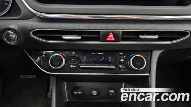 2022 Hyundai Sonata (DN8) 2.0 LPG(rental car) Sold VIN KMHL341DBNA206448 – interior seats 2022 Hyundai Sonata (DN8) 2.0 LPG(rental car) Sold VIN KMHL341DBNA206448 – interior seats
