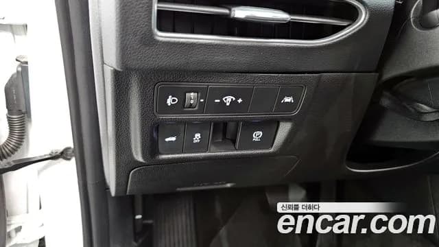 2022 Hyundai Sonata (DN8) 2.0 LPG(rental car) Sold VIN KMHL341DBNA209376 – undercarriage 2022 Hyundai Sonata (DN8) 2.0 LPG(rental car) Sold VIN KMHL341DBNA209376 – undercarriage