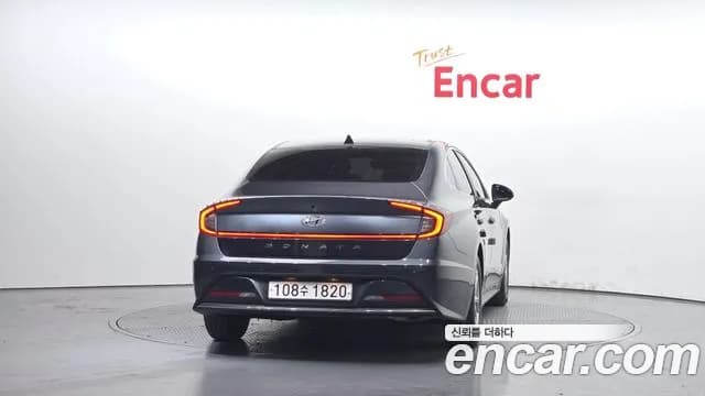 2022 Hyundai Sonata (DN8) 2.0 LPG(rental car) Sold VIN KMHL341DBNA212810 – interior seats 2022 Hyundai Sonata (DN8) 2.0 LPG(rental car) Sold VIN KMHL341DBNA212810 – interior seats