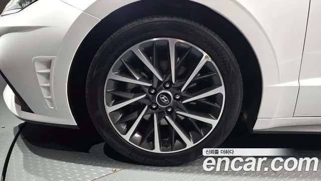 2022 Hyundai Sonata (DN8) 2.0 LPG(rental car) Sold VIN KMHL341DBNA215810 – side profile 2022 Hyundai Sonata (DN8) 2.0 LPG(rental car) Sold VIN KMHL341DBNA215810 – side profile
