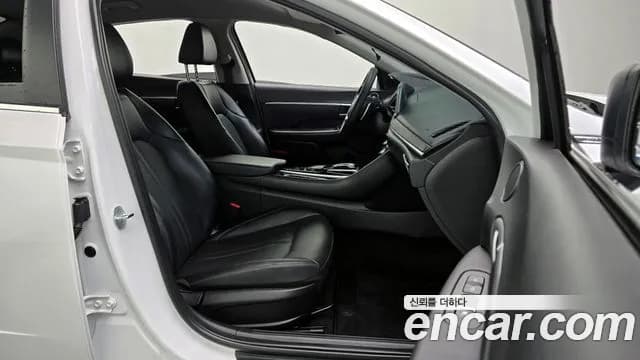 2022 Hyundai Sonata (DN8) 2.0 LPG(Disabled Person) Sold VIN KMHL341DBNA224765 – front exterior 2022 Hyundai Sonata (DN8) 2.0 LPG(Disabled Person) Sold VIN KMHL341DBNA224765 – front exterior