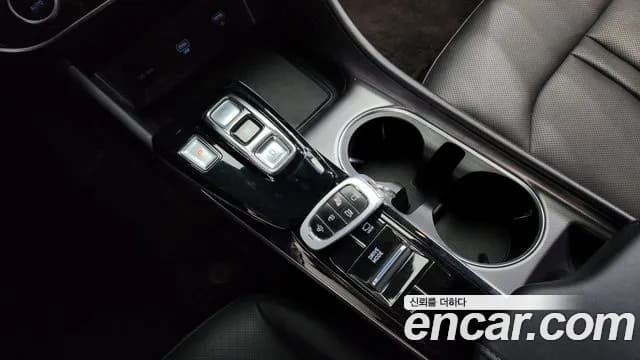 2022 Hyundai Sonata (DN8) 2.0 LPG(rental car) Sold VIN KMHL341DBNA247057 – exterior detail 2022 Hyundai Sonata (DN8) 2.0 LPG(rental car) Sold VIN KMHL341DBNA247057 – exterior detail