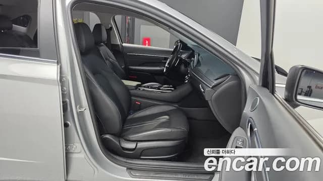 2023 Hyundai Sonata (DN8) 2.0 LPG(rental car) Sold VIN KMHL341DBPA286283 – photo 11 2023 Hyundai Sonata (DN8) 2.0 LPG(rental car) Sold VIN KMHL341DBPA286283 – photo 11