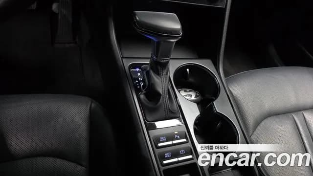 2024 Hyundai Sonata The Edge (DN8) 2.0 LPG(Rent) Sold VIN KMHL341DBRA327821 – engine bay 2024 Hyundai Sonata The Edge (DN8) 2.0 LPG(Rent) Sold VIN KMHL341DBRA327821 – engine bay