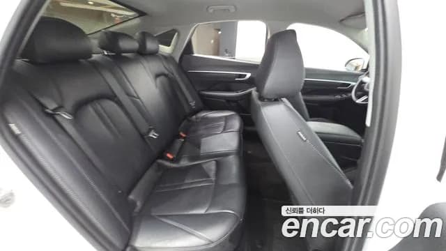 2024 Hyundai Sonata The Edge (DN8) 2.0 LPG(Rent) Sold VIN KMHL341DBRA333193 – front exterior 2024 Hyundai Sonata The Edge (DN8) 2.0 LPG(Rent) Sold VIN KMHL341DBRA333193 – front exterior