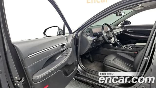2024 Hyundai Sonata The Edge (DN8) 2.0 LPG(Rent) Sold VIN KMHL341DBRA404640 – side profile 2024 Hyundai Sonata The Edge (DN8) 2.0 LPG(Rent) Sold VIN KMHL341DBRA404640 – side profile