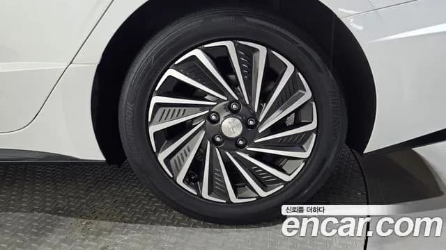 2021 Hyundai Sonata Hybrid (DN8) Inspiration Sold VIN KMHL341JBMA013390 – front exterior 2021 Hyundai Sonata Hybrid (DN8) Inspiration Sold VIN KMHL341JBMA013390 – front exterior