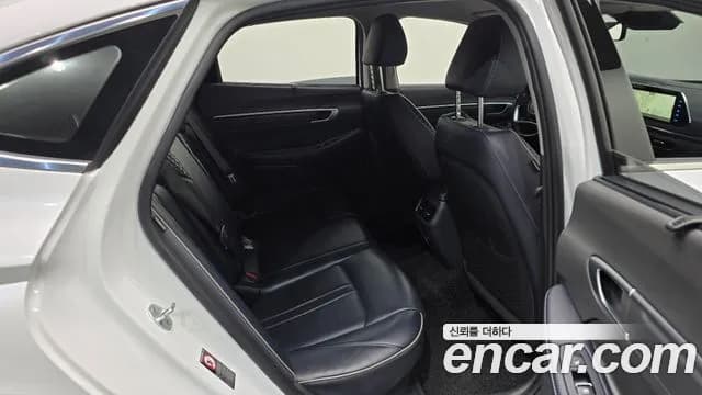 2021 Hyundai Sonata Hybrid (DN8) Inspiration Sold VIN KMHL341JBMA013390 – interior seats 2021 Hyundai Sonata Hybrid (DN8) Inspiration Sold VIN KMHL341JBMA013390 – interior seats