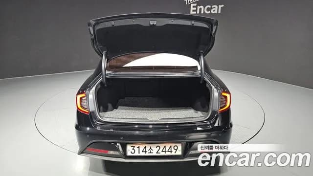 2021 Hyundai Sonata Hybrid (DN8) Inspiration Sold VIN KMHL341JBMA021247 – rear exterior 2021 Hyundai Sonata Hybrid (DN8) Inspiration Sold VIN KMHL341JBMA021247 – rear exterior