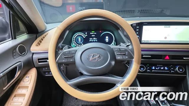 2021 Hyundai Sonata Hybrid (DN8) Inspiration Sold VIN KMHL341JBMA021247 – dashboard 2021 Hyundai Sonata Hybrid (DN8) Inspiration Sold VIN KMHL341JBMA021247 – dashboard