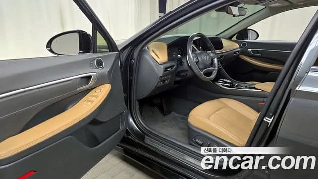 2021 Hyundai Sonata Hybrid (DN8) Inspiration Sold VIN KMHL341JBMA027023 – rear exterior 2021 Hyundai Sonata Hybrid (DN8) Inspiration Sold VIN KMHL341JBMA027023 – rear exterior
