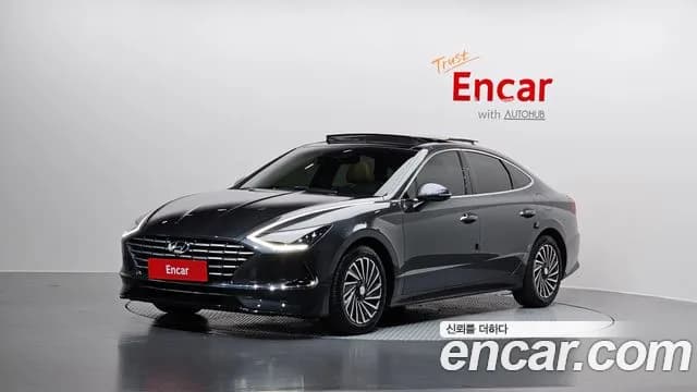 2021 Hyundai Sonata Hybrid (DN8) Inspiration Sold VIN KMHL341JBMA027023 – exterior detail 2021 Hyundai Sonata Hybrid (DN8) Inspiration Sold VIN KMHL341JBMA027023 – exterior detail