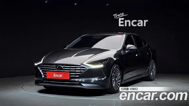 2022 Hyundai Sonata Hybrid (DN8) Inspiration Sold VIN KMHL341JBNA040130 – trunk area 2022 Hyundai Sonata Hybrid (DN8) Inspiration Sold VIN KMHL341JBNA040130 – trunk area