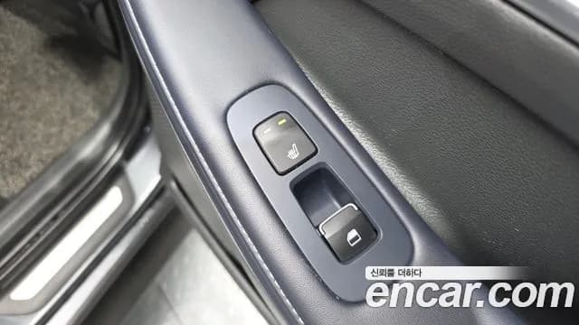 2022 Hyundai Sonata Hybrid (DN8) Inspiration Sold VIN KMHL341JBNA041514 – side profile 2022 Hyundai Sonata Hybrid (DN8) Inspiration Sold VIN KMHL341JBNA041514 – side profile