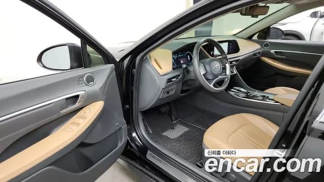 2022 Hyundai Sonata Hybrid (DN8) Inspiration Sold VIN KMHL341JBNA043469 – dashboard 2022 Hyundai Sonata Hybrid (DN8) Inspiration Sold VIN KMHL341JBNA043469 – dashboard