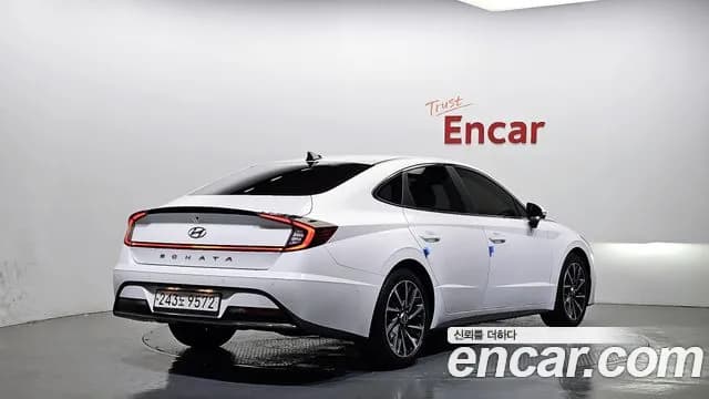 2022 Hyundai Sonata Hybrid (DN8) Inspiration Sold VIN KMHL341JBNA049504 – interior seats 2022 Hyundai Sonata Hybrid (DN8) Inspiration Sold VIN KMHL341JBNA049504 – interior seats
