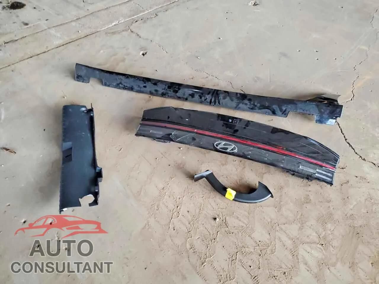 2025 HYUNDAI SONATA Damaged VIN KMHL34JJ0SA103432 – photo 12 2025 HYUNDAI SONATA Damaged VIN KMHL34JJ0SA103432 – photo 12