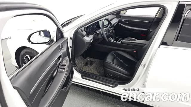 2024 Hyundai Sonata The Edge (DN8) 2.0 LPG(Rent) Sold VIN KMHL441DBRA369447 – rear exterior 2024 Hyundai Sonata The Edge (DN8) 2.0 LPG(Rent) Sold VIN KMHL441DBRA369447 – rear exterior