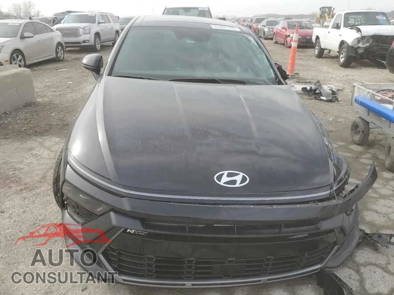 2024 HYUNDAI SONATA Damaged VIN KMHL54JC0RA412176 – interior seats 2024 HYUNDAI SONATA Damaged VIN KMHL54JC0RA412176 – interior seats
