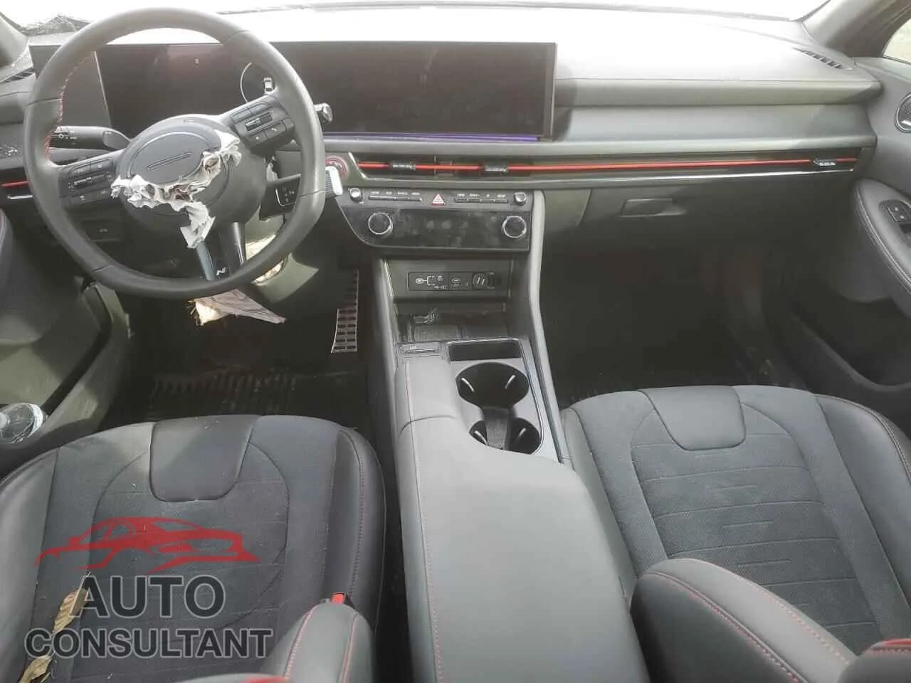 2024 HYUNDAI SONATA Damaged VIN KMHL54JC0RA412176 – undercarriage 2024 HYUNDAI SONATA Damaged VIN KMHL54JC0RA412176 – undercarriage