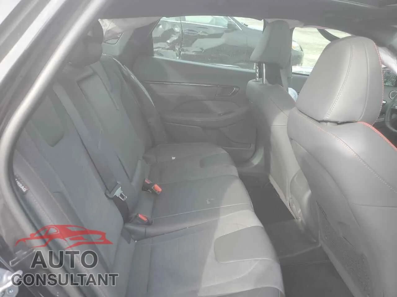 2024 HYUNDAI SONATA Damaged VIN KMHL54JC0RA412176 – odometer reading 2024 HYUNDAI SONATA Damaged VIN KMHL54JC0RA412176 – odometer reading