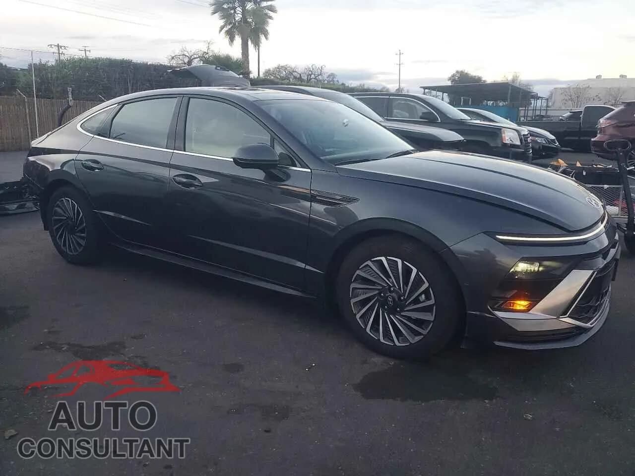 2025 HYUNDAI SONATA Damaged VIN KMHL54JJ1SA109508 – dashboard 2025 HYUNDAI SONATA Damaged VIN KMHL54JJ1SA109508 – dashboard