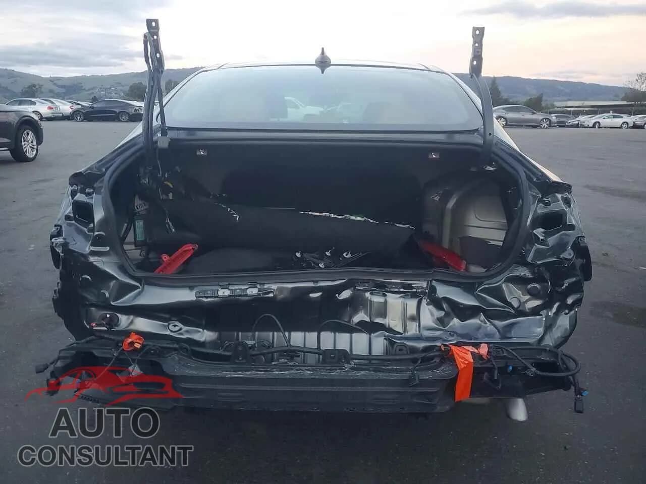 2025 HYUNDAI SONATA Damaged VIN KMHL54JJ1SA109508 – engine bay 2025 HYUNDAI SONATA Damaged VIN KMHL54JJ1SA109508 – engine bay