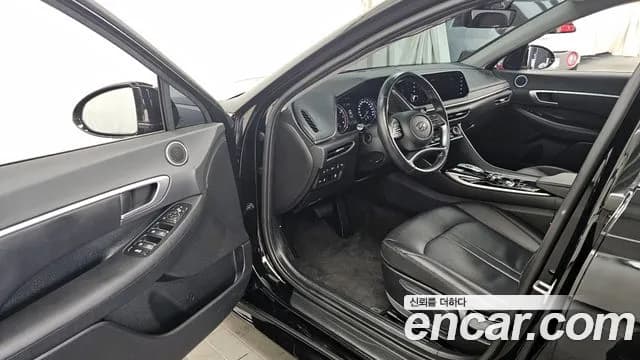 2023 Hyundai Sonata (DN8) 1.6 Turbo Sold VIN KMHL6412BPA260910 – rear exterior 2023 Hyundai Sonata (DN8) 1.6 Turbo Sold VIN KMHL6412BPA260910 – rear exterior