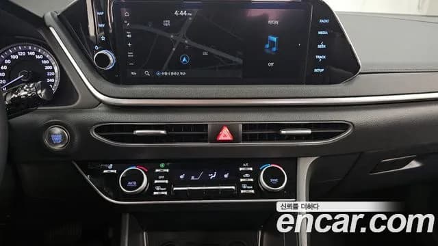 2023 Hyundai Sonata (DN8) 1.6 Turbo Sold VIN KMHL6412BPA260910 – photo 18 2023 Hyundai Sonata (DN8) 1.6 Turbo Sold VIN KMHL6412BPA260910 – photo 18