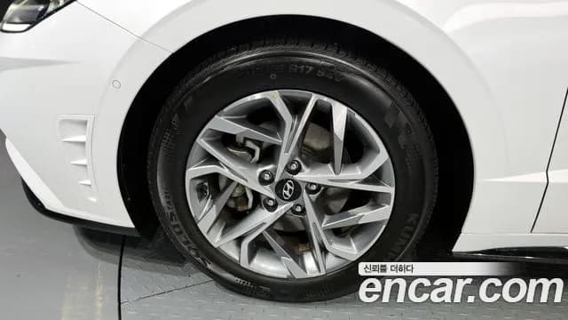 2023 Hyundai Sonata (DN8) 1.6 Turbo Sold VIN KMHL6412BPA271058 – front exterior 2023 Hyundai Sonata (DN8) 1.6 Turbo Sold VIN KMHL6412BPA271058 – front exterior