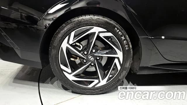 2024 Hyundai Sonata The Edge Hybrid (DN8) Inspiration Sold VIN KMHL641JBRA071922 – interior seats 2024 Hyundai Sonata The Edge Hybrid (DN8) Inspiration Sold VIN KMHL641JBRA071922 – interior seats