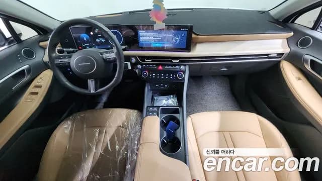 2024 Hyundai Sonata The Edge Hybrid (DN8) Inspiration Sold VIN KMHL641JBRA084941 – exterior detail 2024 Hyundai Sonata The Edge Hybrid (DN8) Inspiration Sold VIN KMHL641JBRA084941 – exterior detail