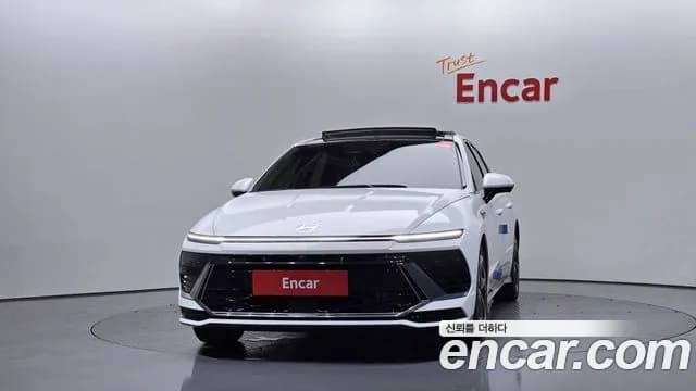 2026 Hyundai Sonata The Edge Hybrid (DN8) Inspiration Sold VIN KMHL641JBTA149379 – exterior detail 2026 Hyundai Sonata The Edge Hybrid (DN8) Inspiration Sold VIN KMHL641JBTA149379 – exterior detail