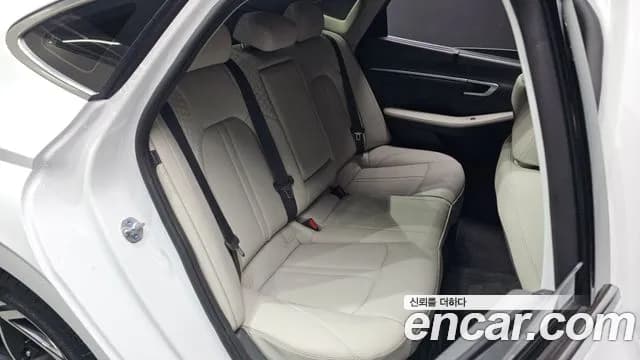 2026 Hyundai Sonata The Edge Hybrid (DN8) Inspiration Sold VIN KMHL641JBTA152871 – rear exterior 2026 Hyundai Sonata The Edge Hybrid (DN8) Inspiration Sold VIN KMHL641JBTA152871 – rear exterior