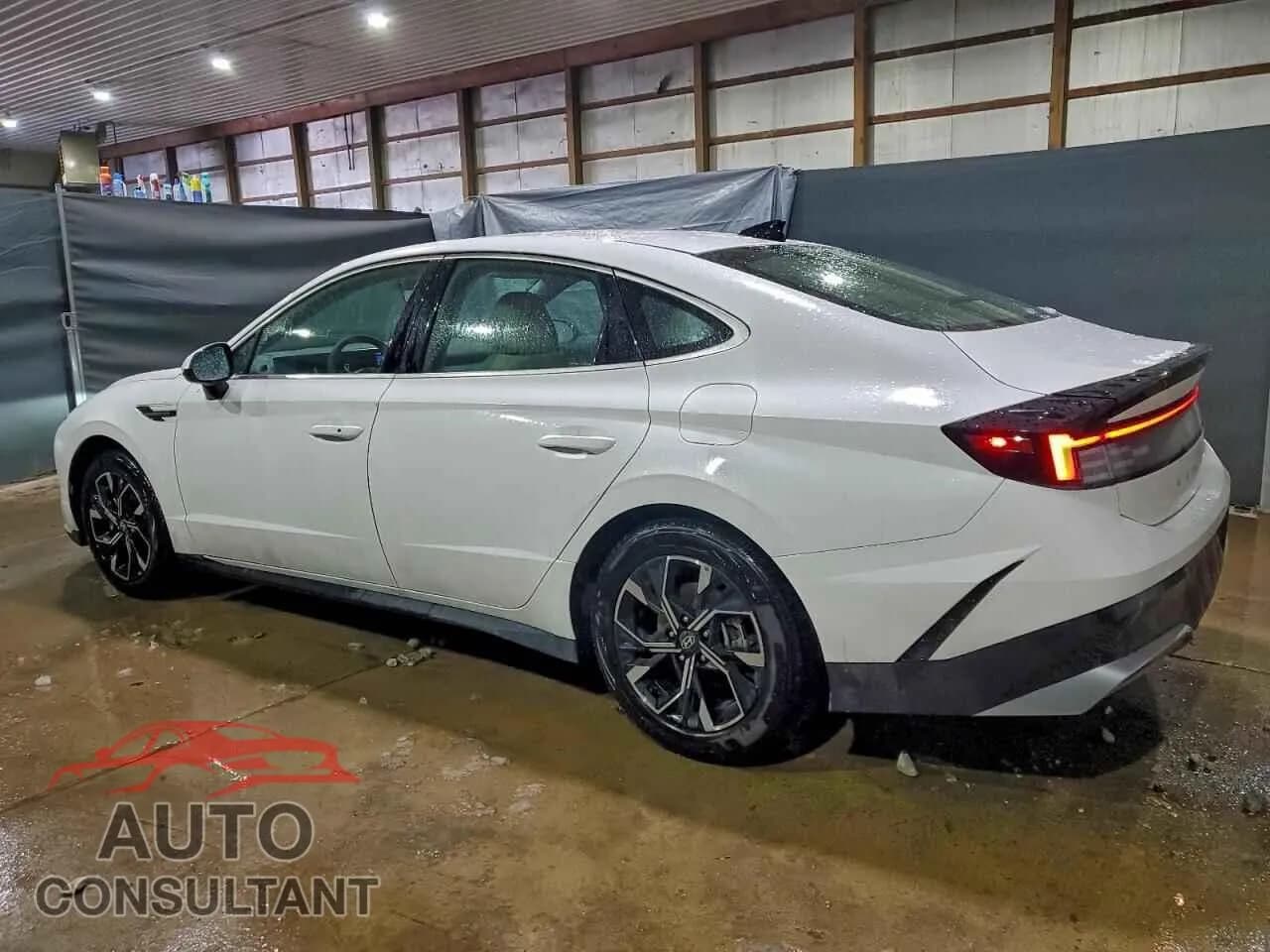 2025 HYUNDAI SONATA Used VIN KMHL64JA3SA500575 – rear exterior 2025 HYUNDAI SONATA Used VIN KMHL64JA3SA500575 – rear exterior