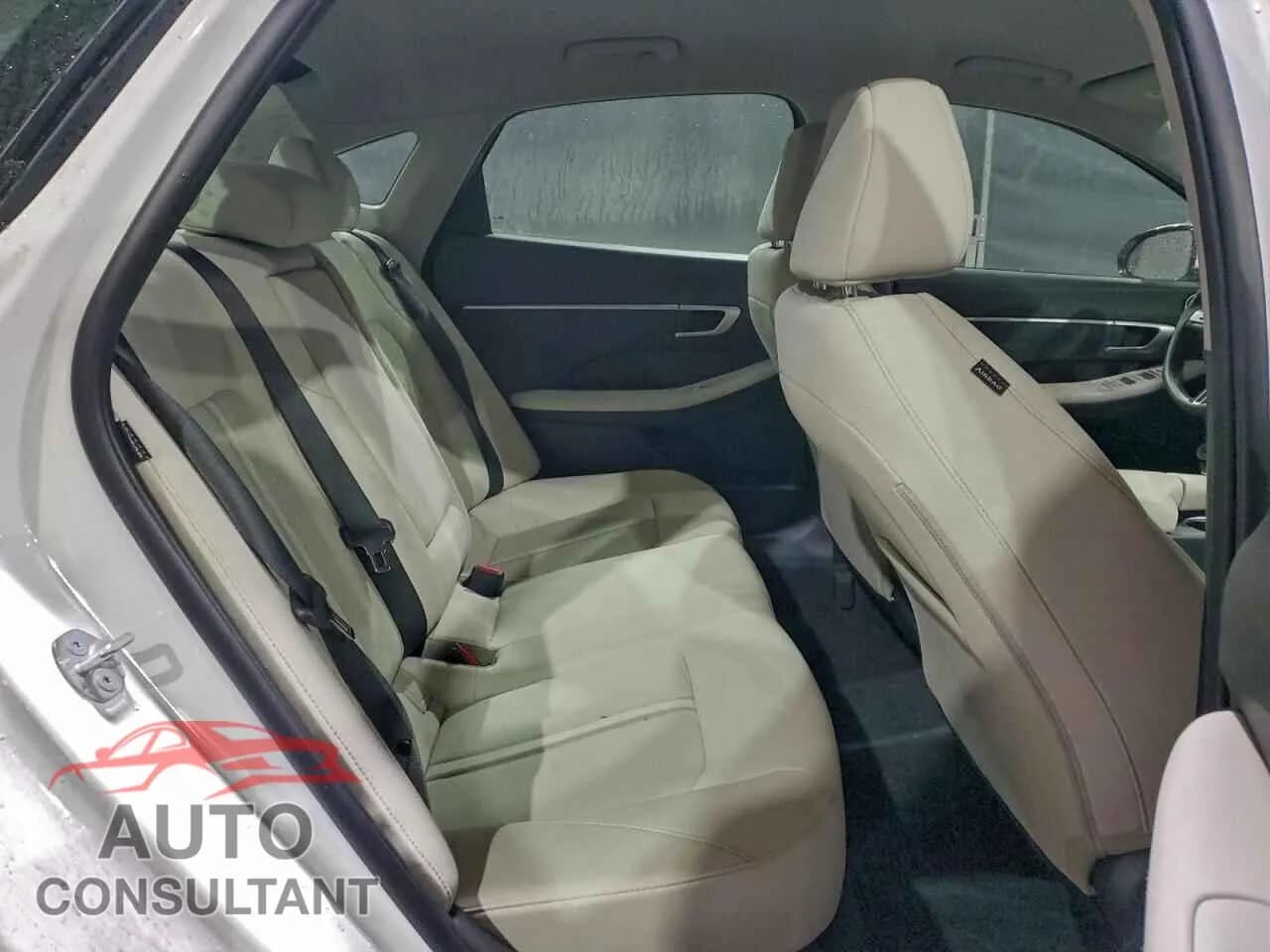 2025 HYUNDAI SONATA Used VIN KMHL64JA3SA500575 – odometer reading 2025 HYUNDAI SONATA Used VIN KMHL64JA3SA500575 – odometer reading