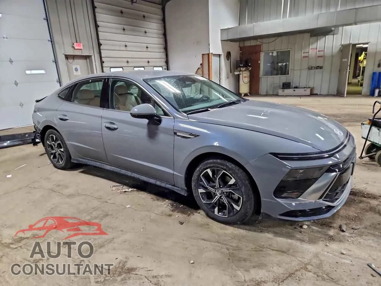 2024 HYUNDAI SONATA Damaged VIN KMHL64JAXRA396984 – dashboard 2024 HYUNDAI SONATA Damaged VIN KMHL64JAXRA396984 – dashboard