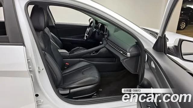 2023 Hyundai Avante (CN7) 1.6 LPi (Rental Car) Sold VIN KMHLL41ABPU353567 – odometer reading 2023 Hyundai Avante (CN7) 1.6 LPi (Rental Car) Sold VIN KMHLL41ABPU353567 – odometer reading